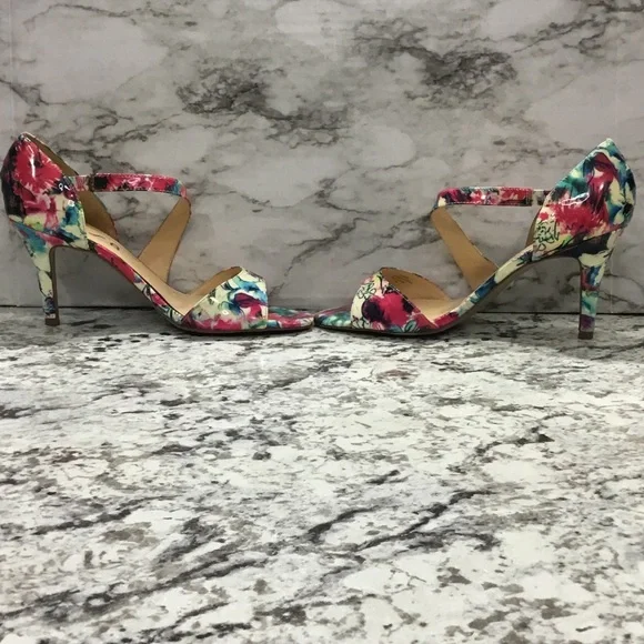 Unisa Women's Floral Patent Open Toe Pumps Heels - Picture 11 of 13